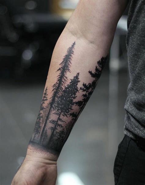 Significato del tatuaggio foresta sul braccio per gli uomini: 21 foto